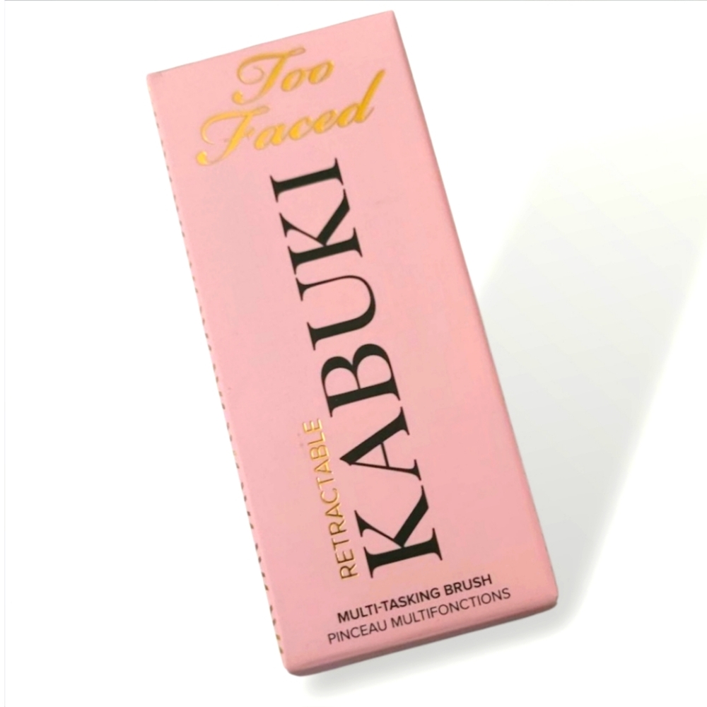 Too Faced Retractable Multi-Tasking Kabuki Brush BNIB - Picture 2 of 8